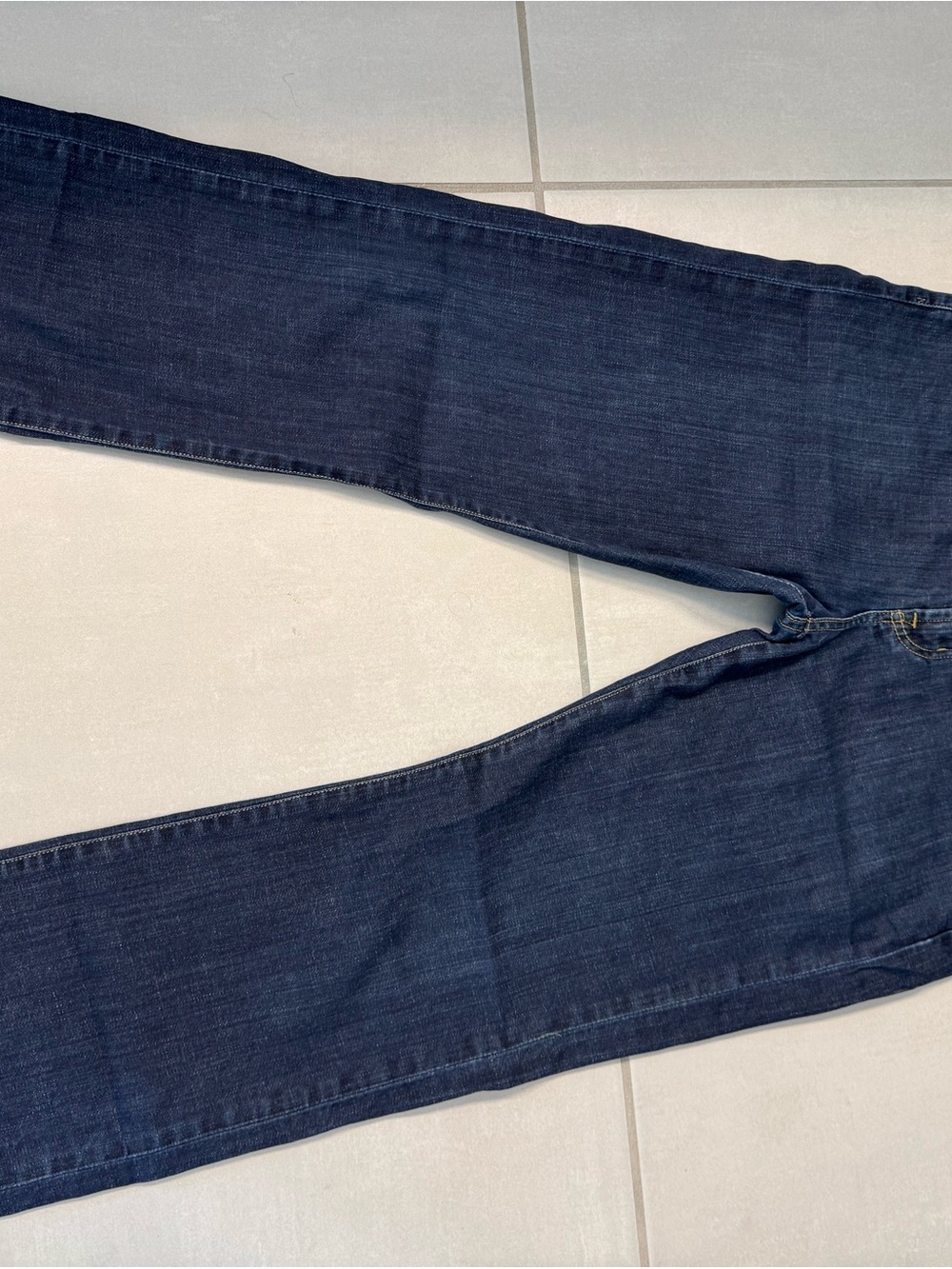 36x31 AG Adriano Goldschmied Dark Indigo Denim Skirt with Contrast Stitching